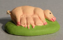 Sow and piglets, Didier, 4cm