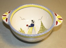 Round lug bowl avec Femme, Tradition