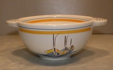1 Round lug bowl, Escale