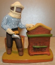 Bee keeper, Fouque, 9 cm