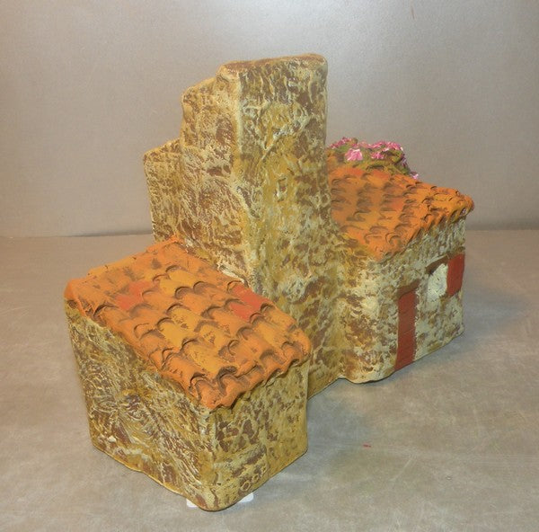 Barn Dovecot, (all clay),  Fouque 2 cm