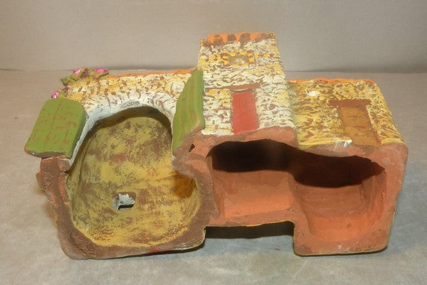 Barn Dovecot, (all clay),  Fouque 2 cm