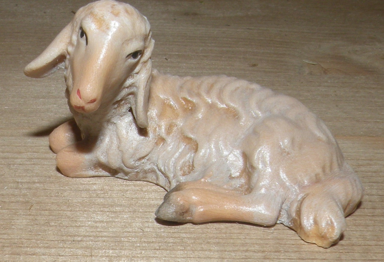 Sheep lying-down - Oriental nativity dressed- 21208