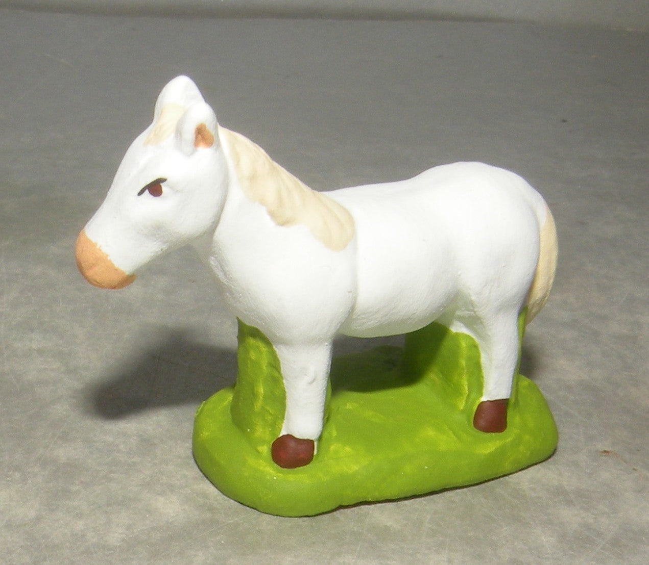 White Horse, Didier, Mini