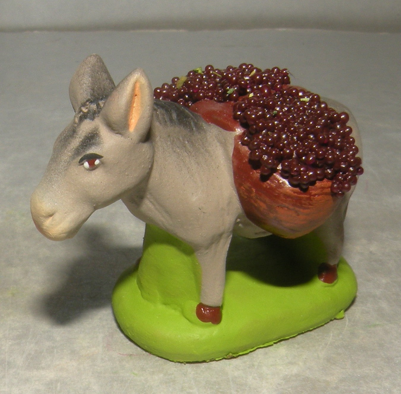 Donkey Carrying Grapes, Didier, 4cm