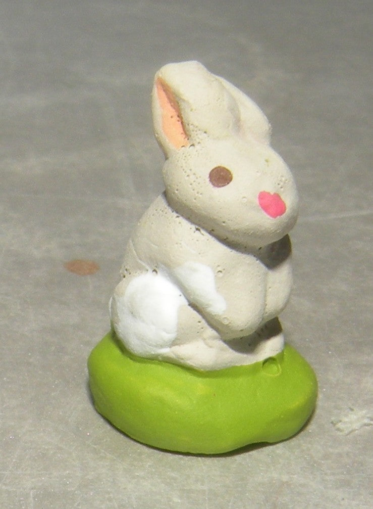 Standing Rabbit , Didier, 4cm