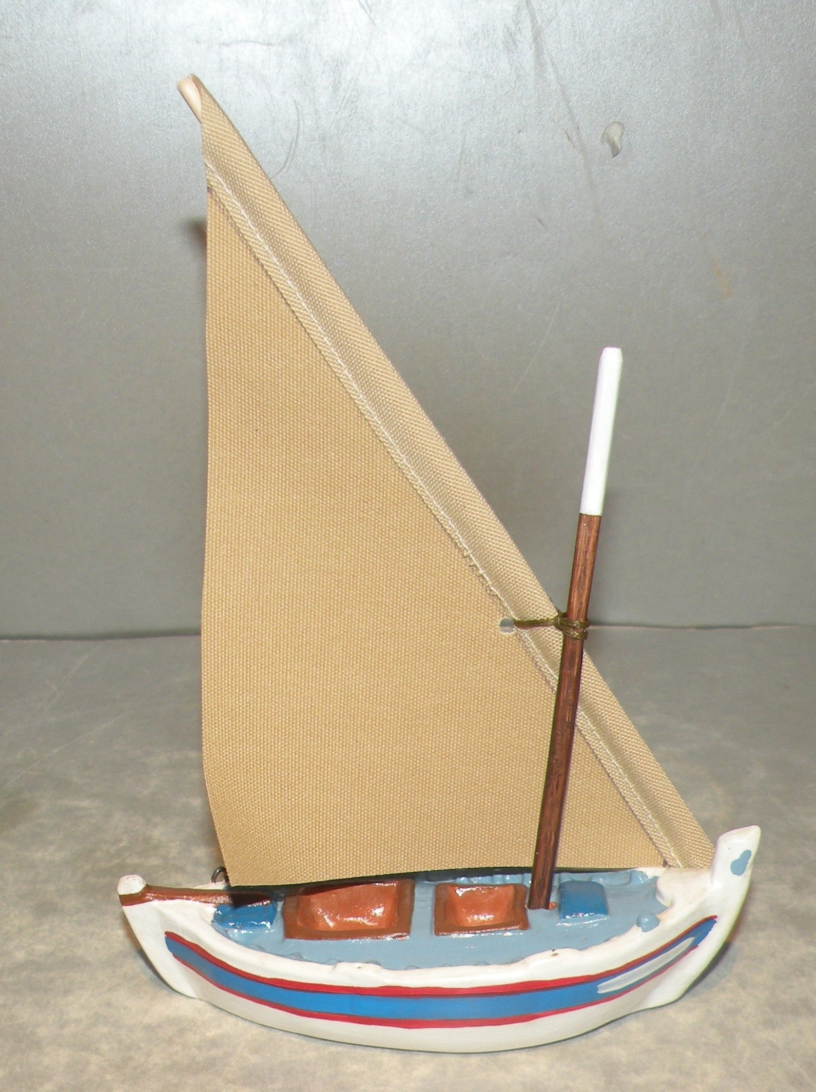 Mediteranean Sailing Boat , Fouque, 6 cm