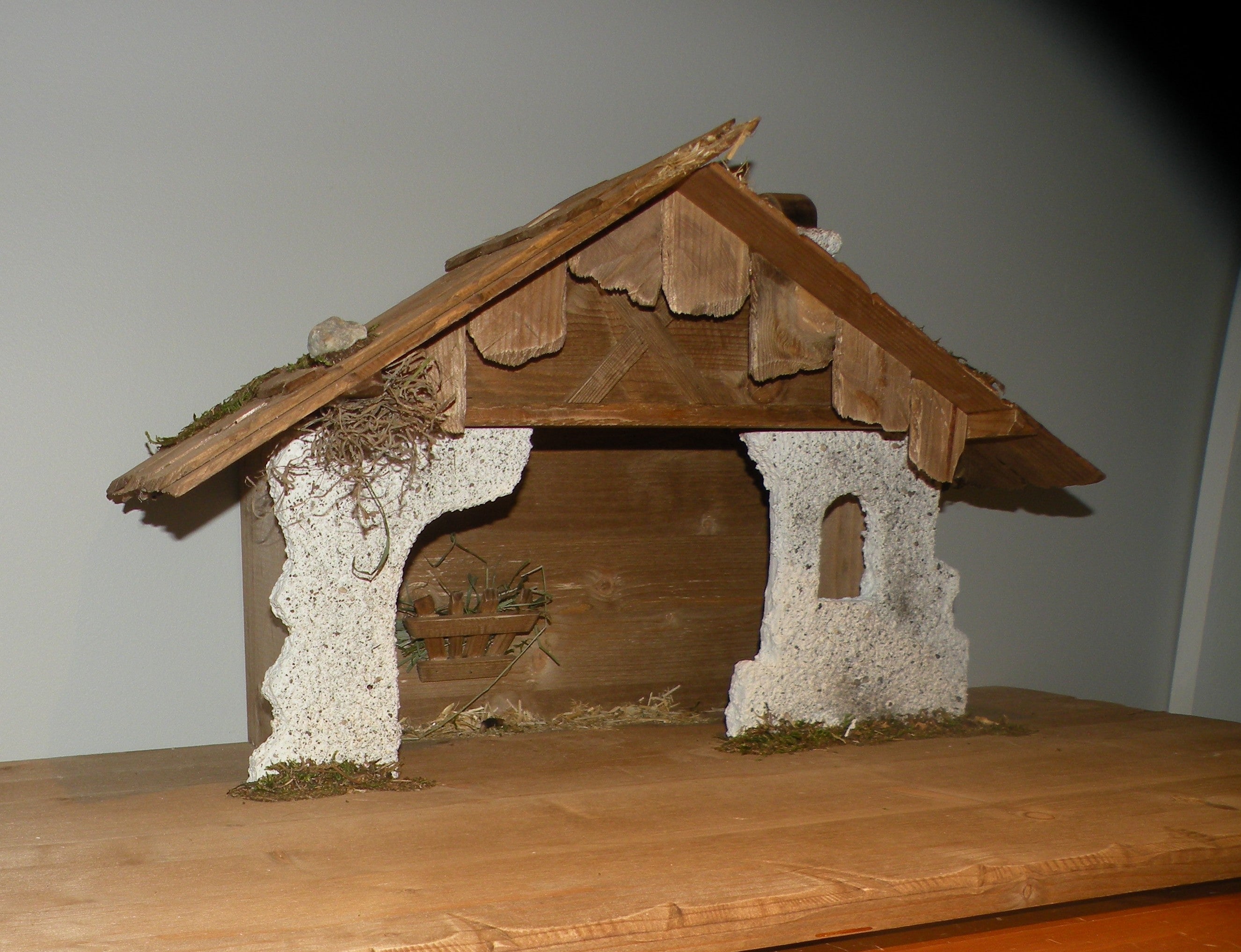 Stable number 3  ( 10706 )  , ( for 12 Cm / 5 Inches only )   Rustic