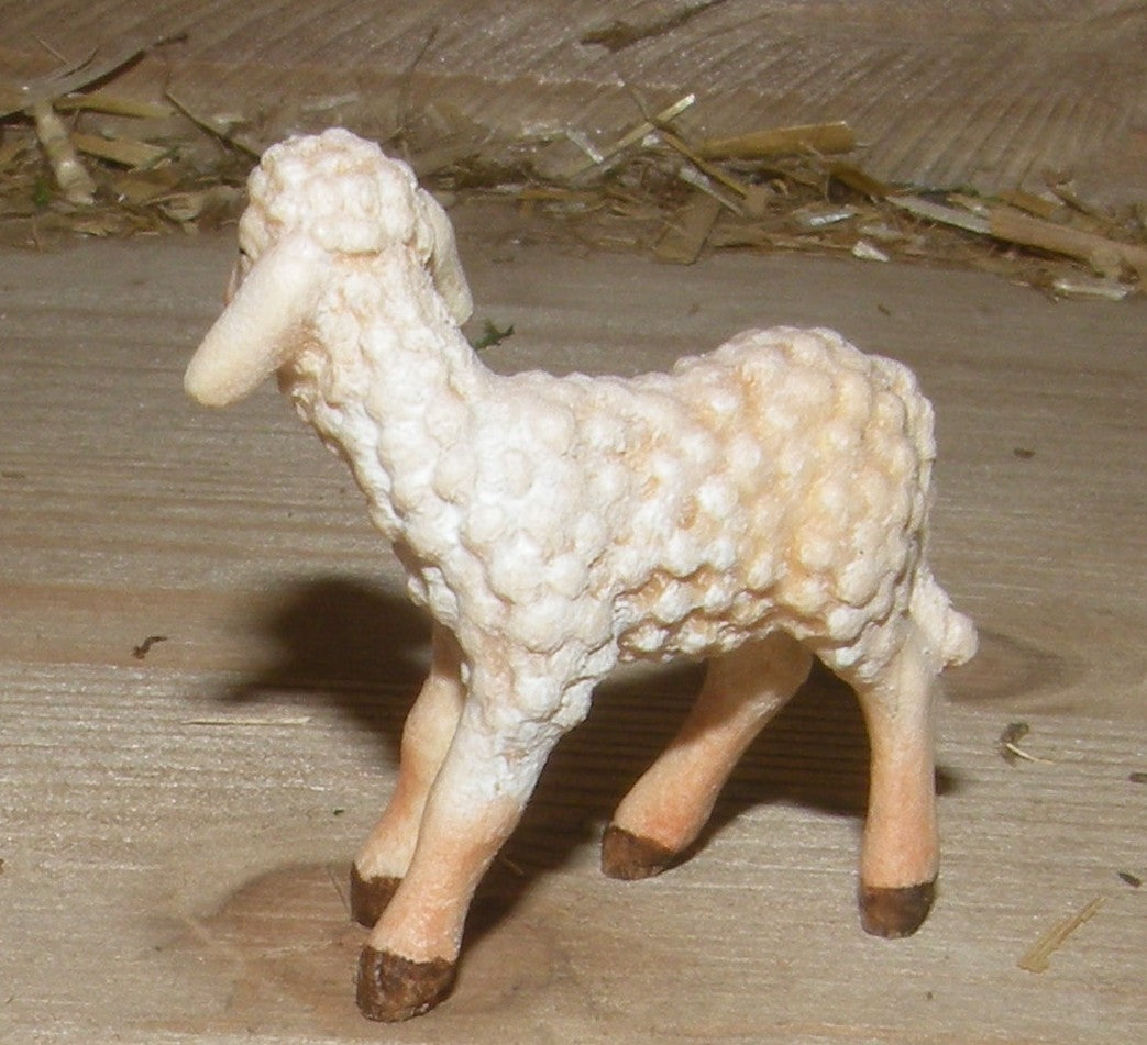 Lamb standing - Folk nativity dressed- 21287