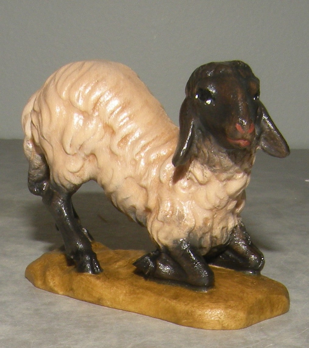 Sheep kneeling Black Head ( 21204 -S ) ,   Rustic