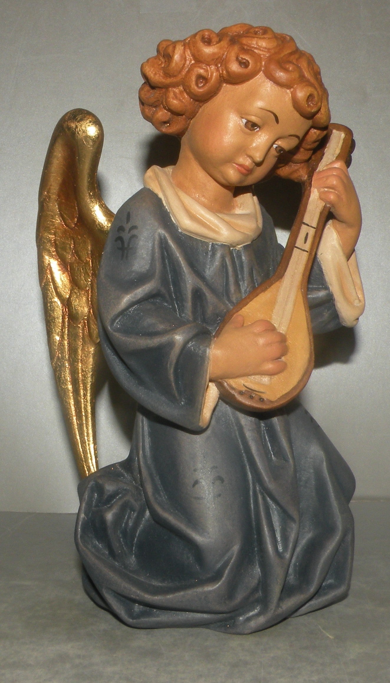 Angel with mandolin-10104, Angels