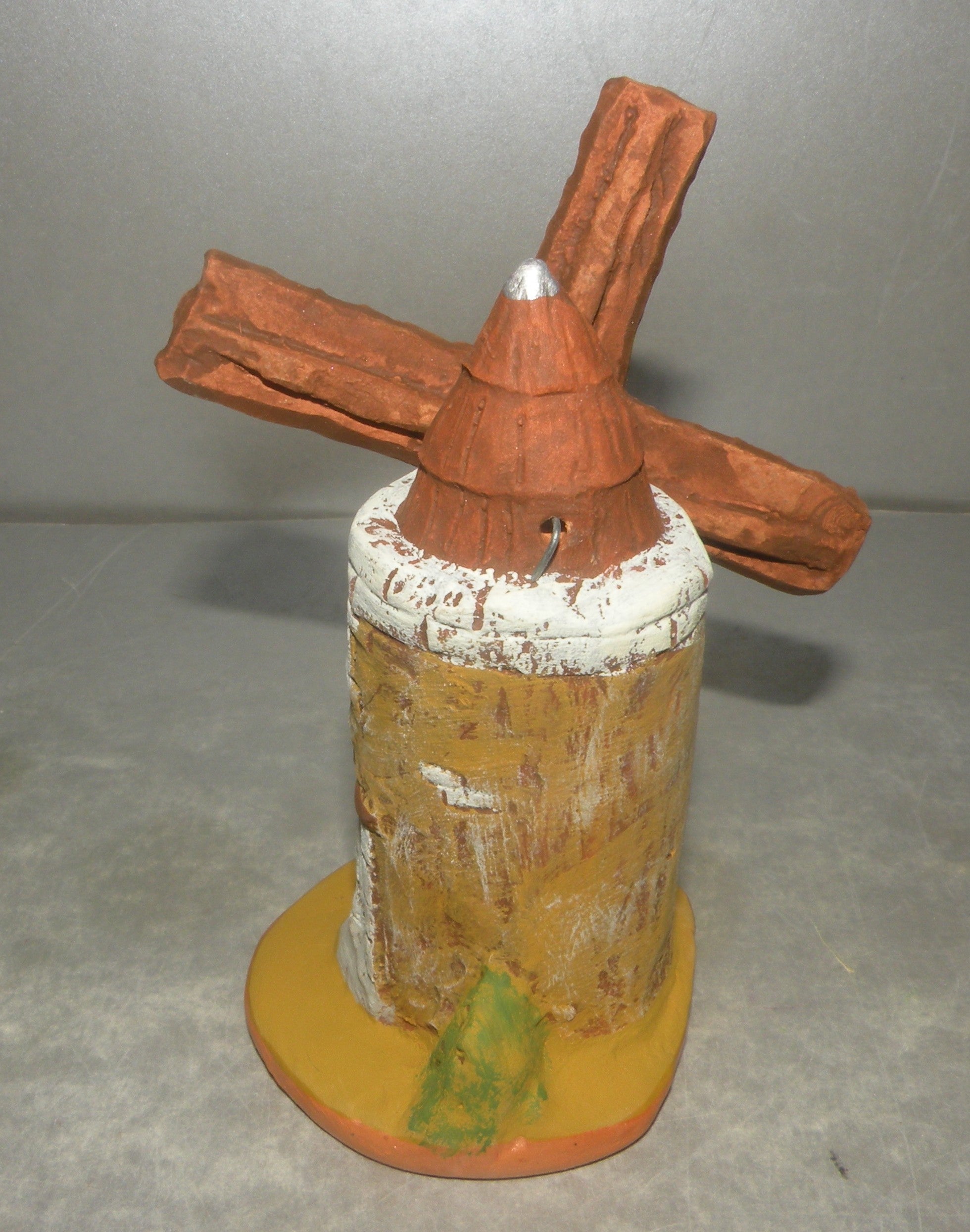 Mill 9 cm height (all clay)  Fouque 2 Cm