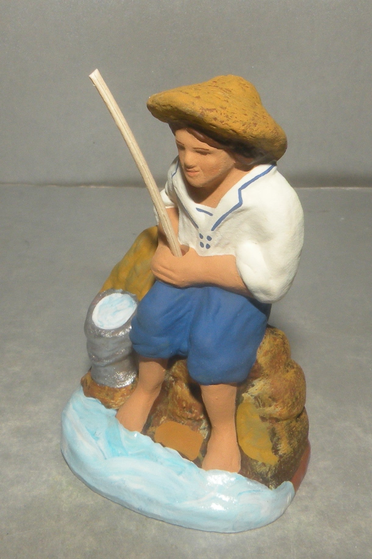 Seated fisherman, Fouque, 6 cm