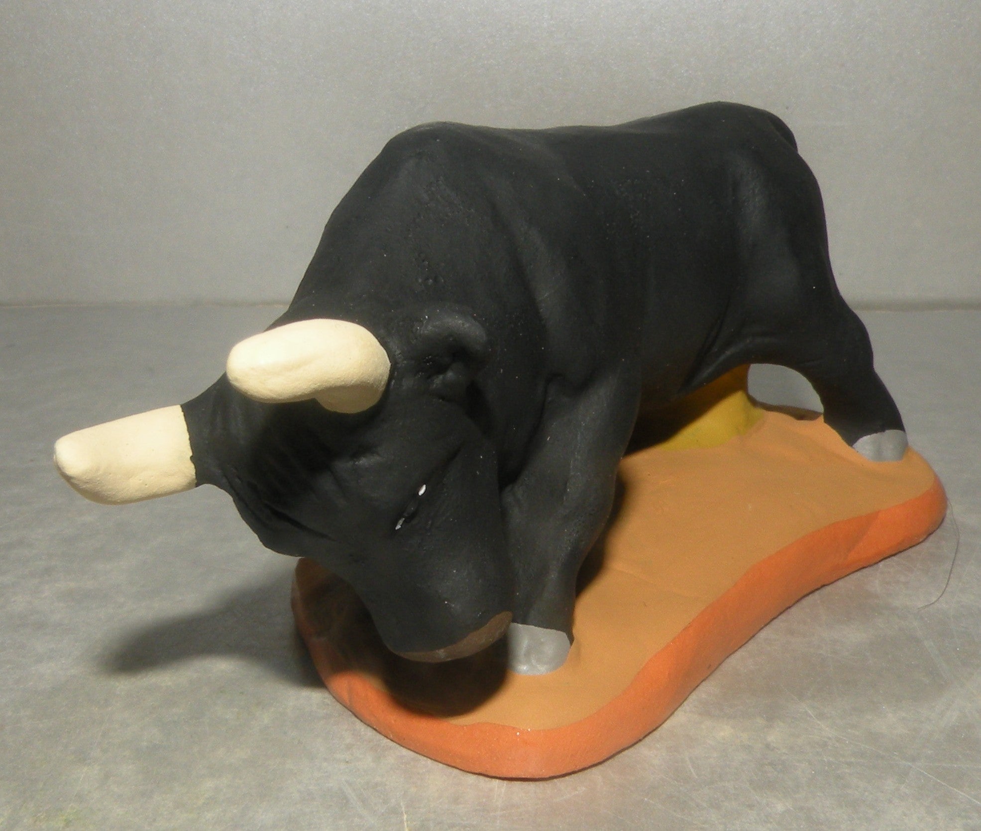 Bull in arena Fouque 6 Cm