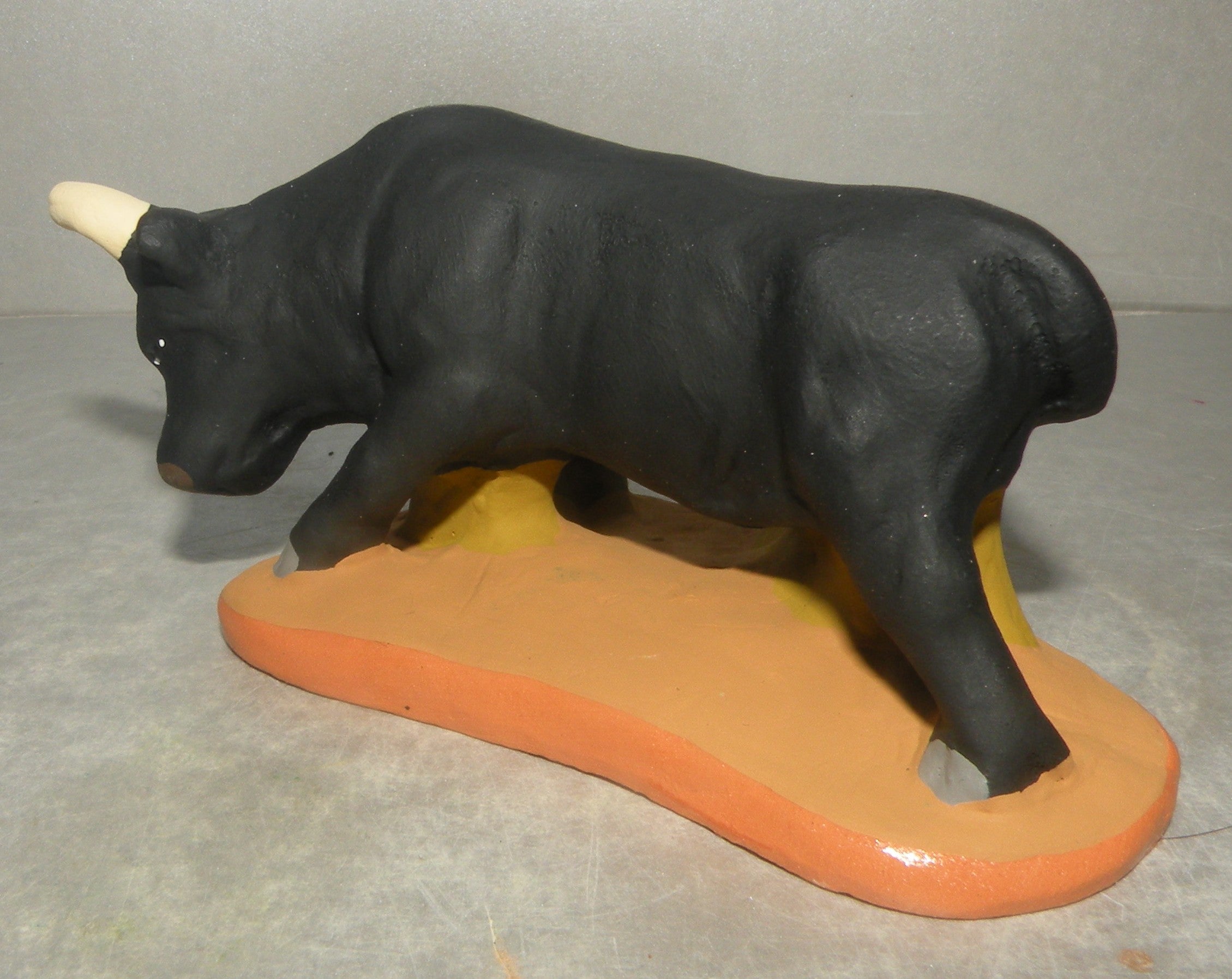 Bull in arena Fouque 6 Cm