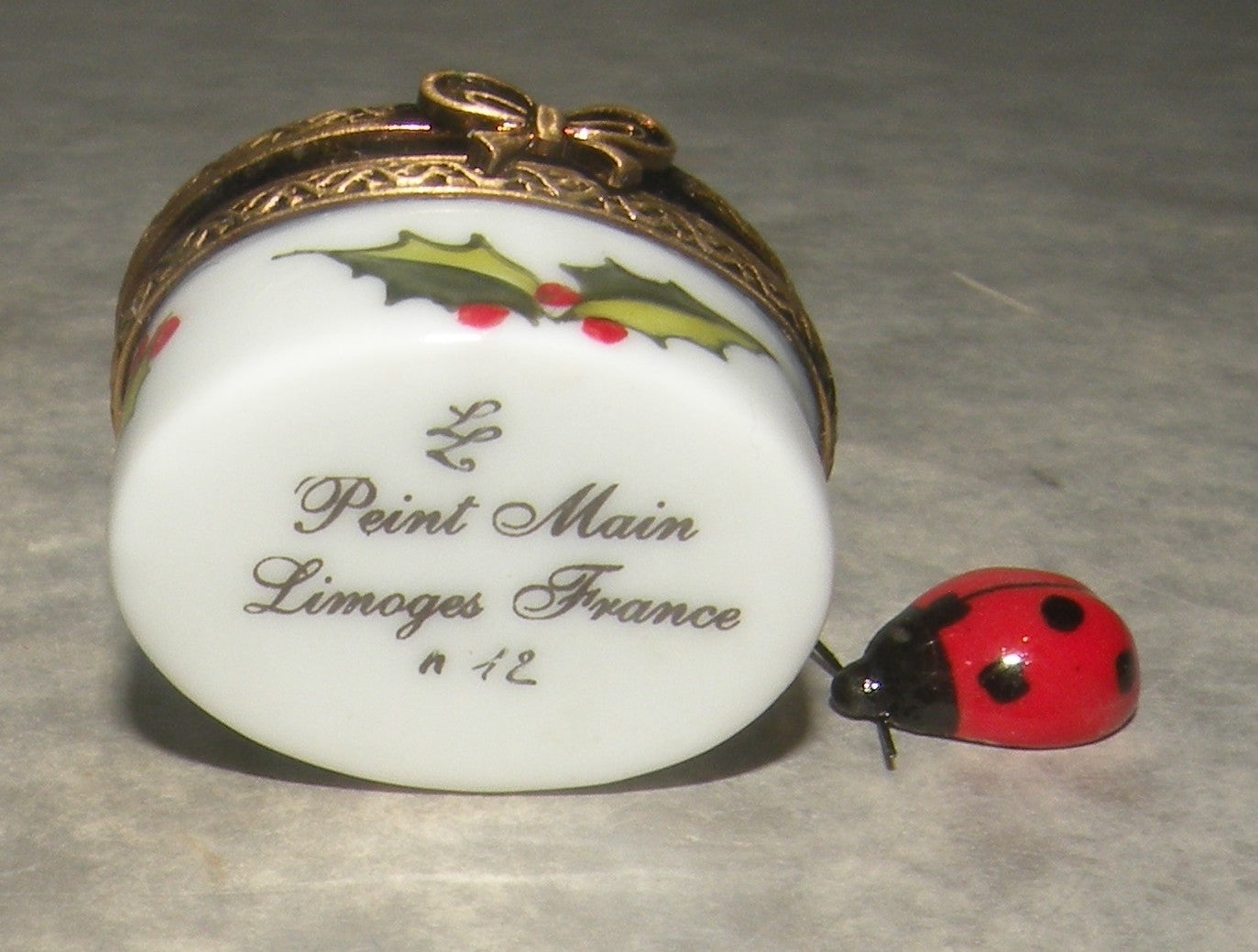 Christmas mouse  Limoges Box number 74