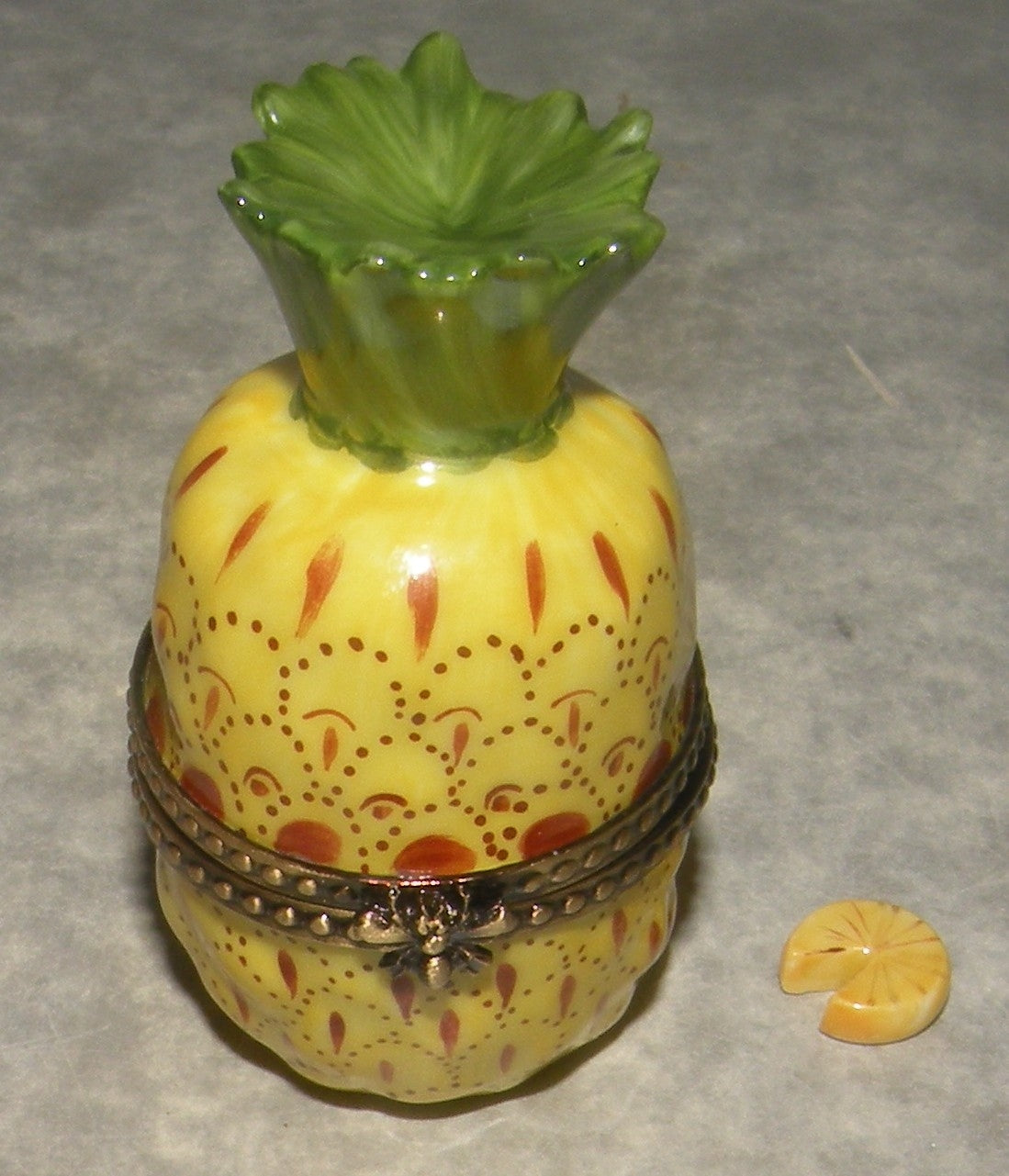 Pineapple  Limoges Box number 83