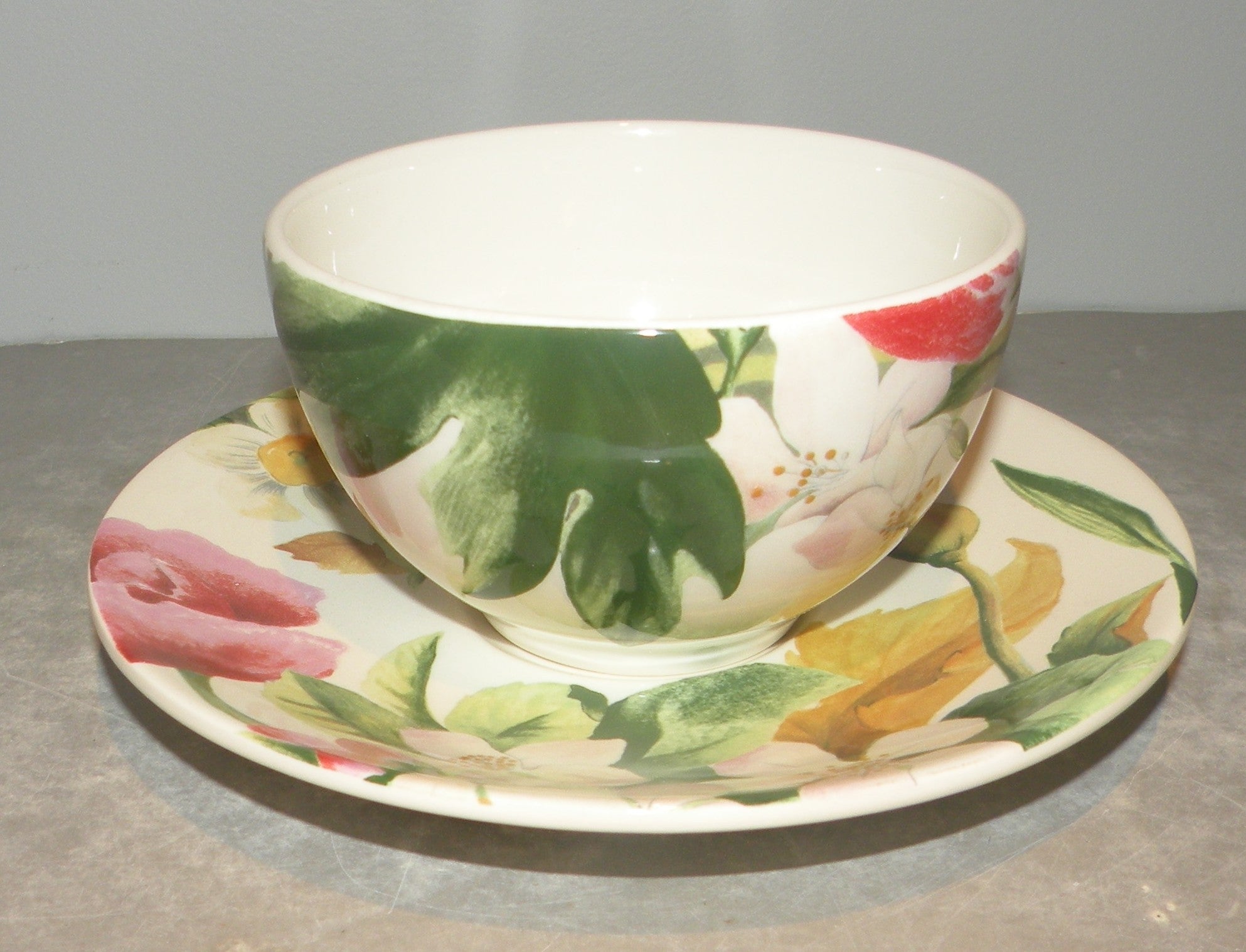 Breakfast Cup & Saucer, Volupte