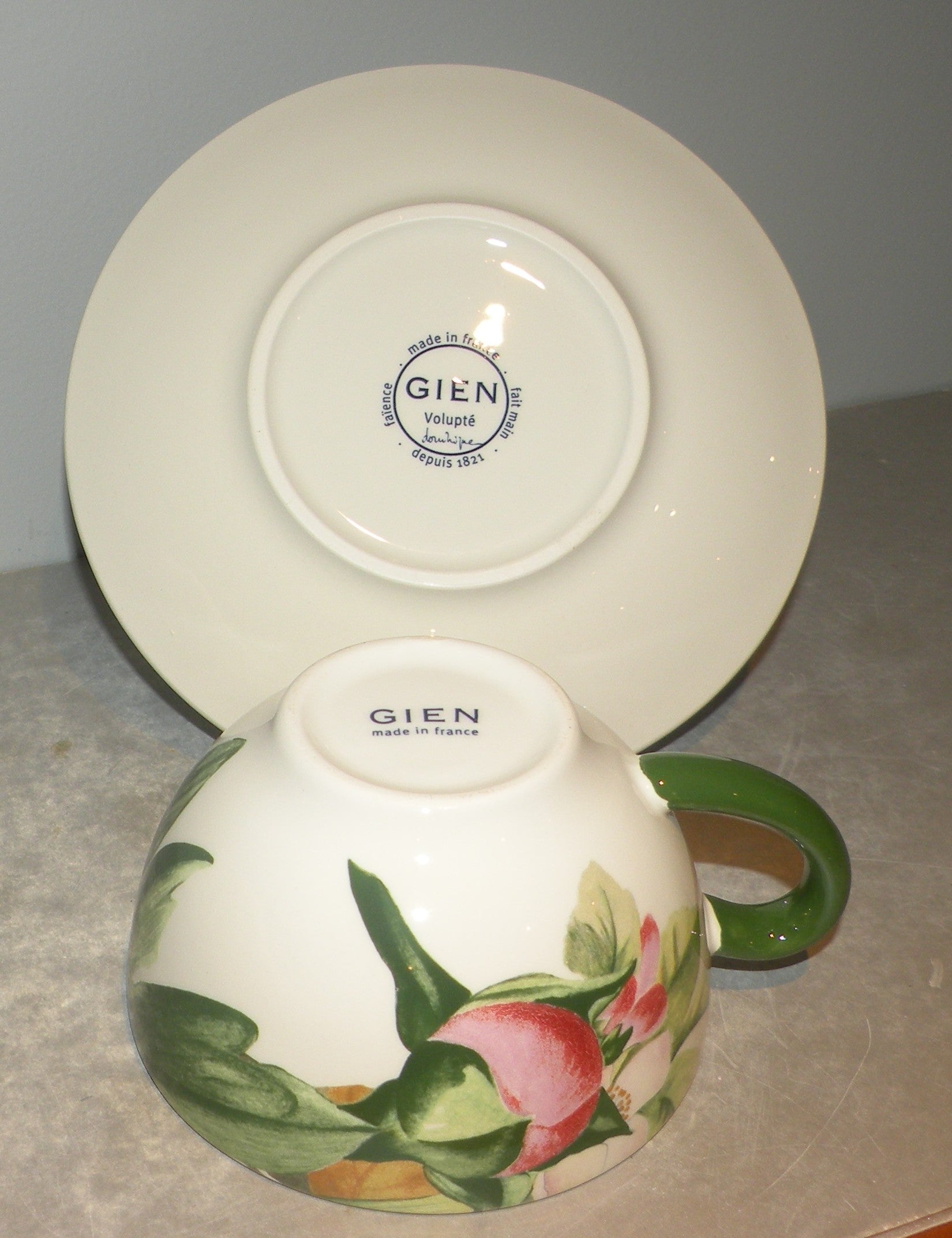 Breakfast Cup & Saucer, Volupte