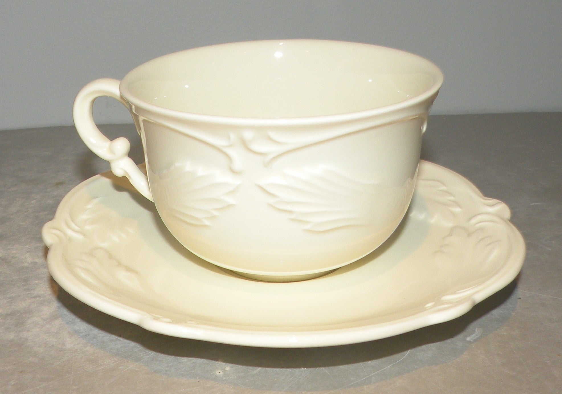 Tea Cup & Saucer, Rocaille