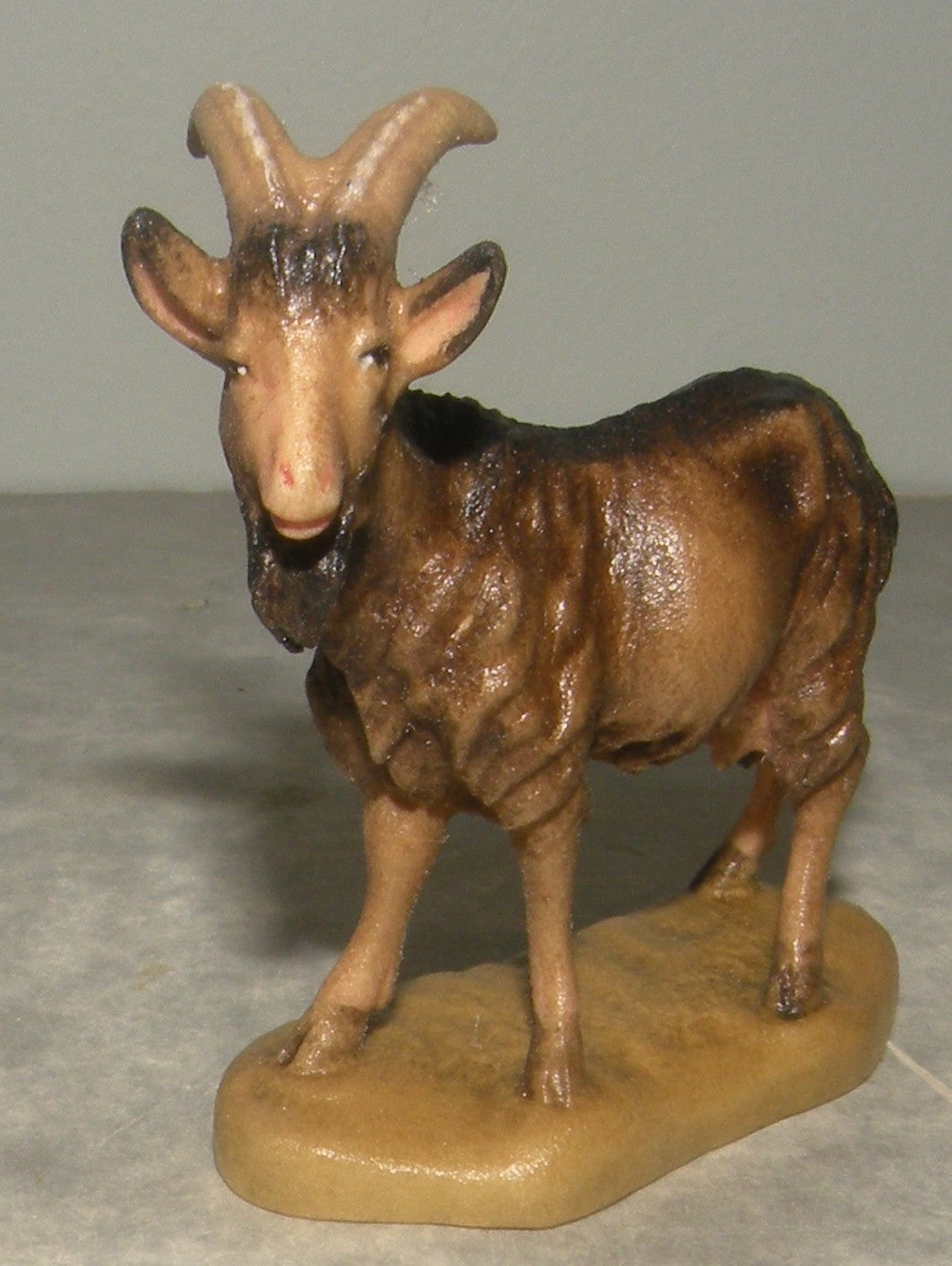 Goat  ( 21300 ) ,   Rustic