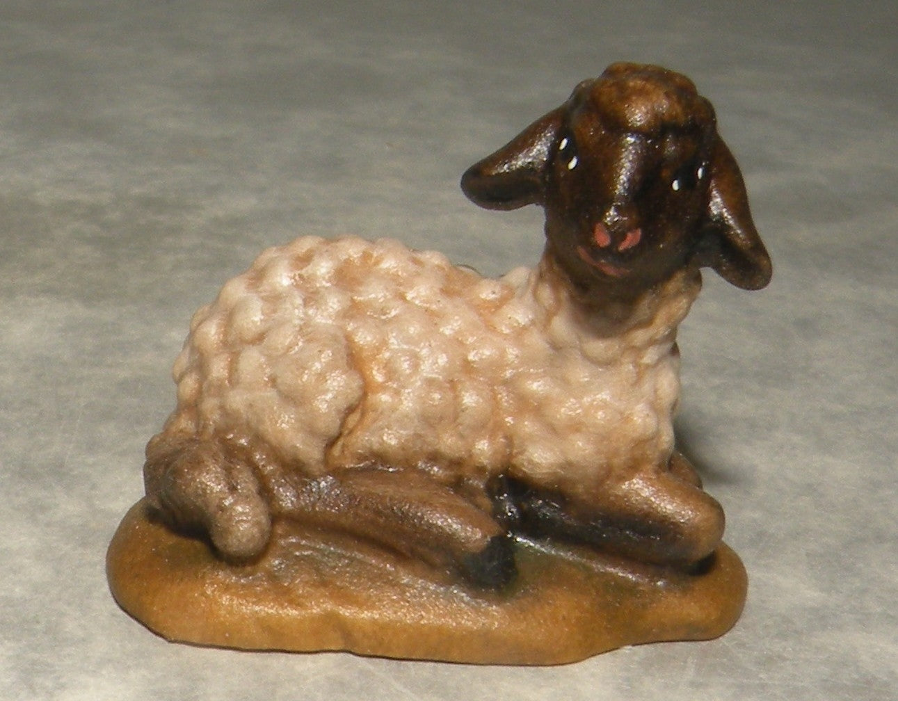 Lamb lying-down Black Head ( 21286-S ) ,   Rustic