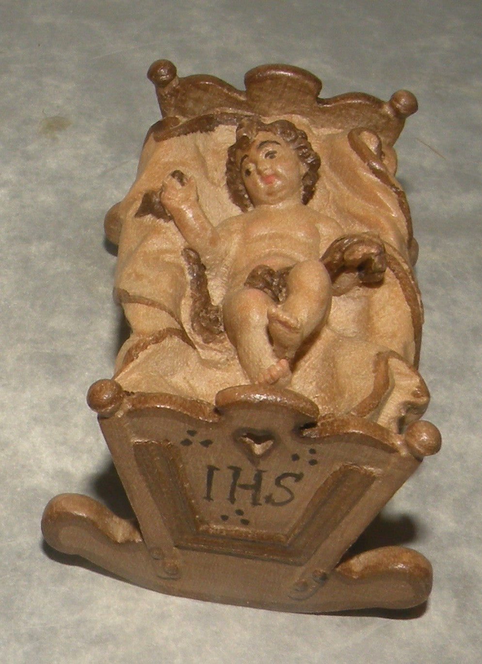 Jesus with craddle, Rustic ZF Finish