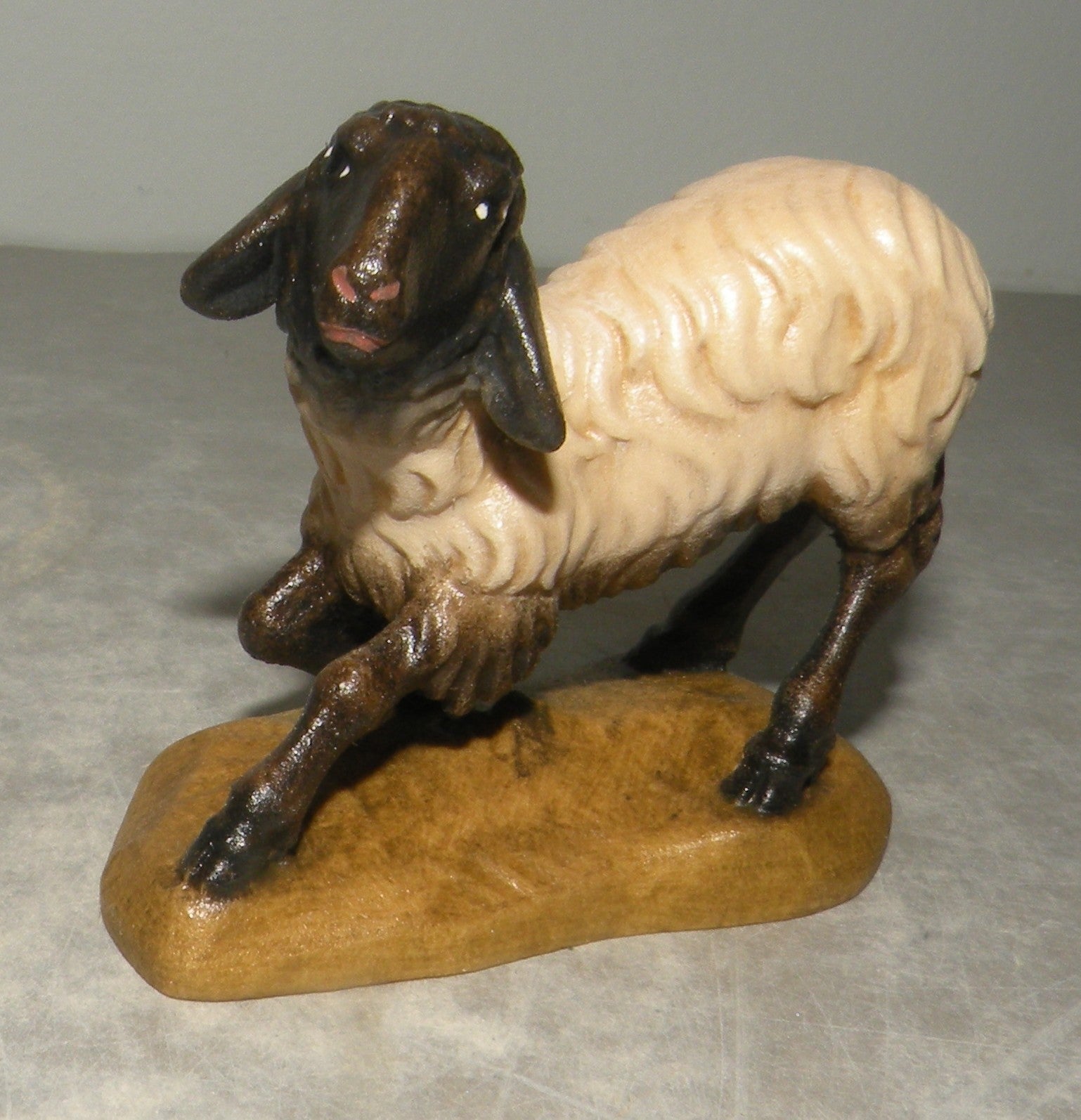 Sheep Black Head   ( 21209 ) ,   Folkloristic