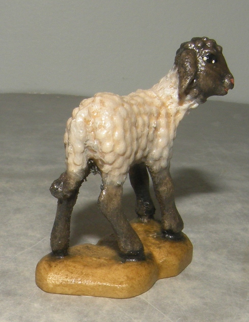 Lamb standing Black Head ( 21287-S )  ,   Rustic