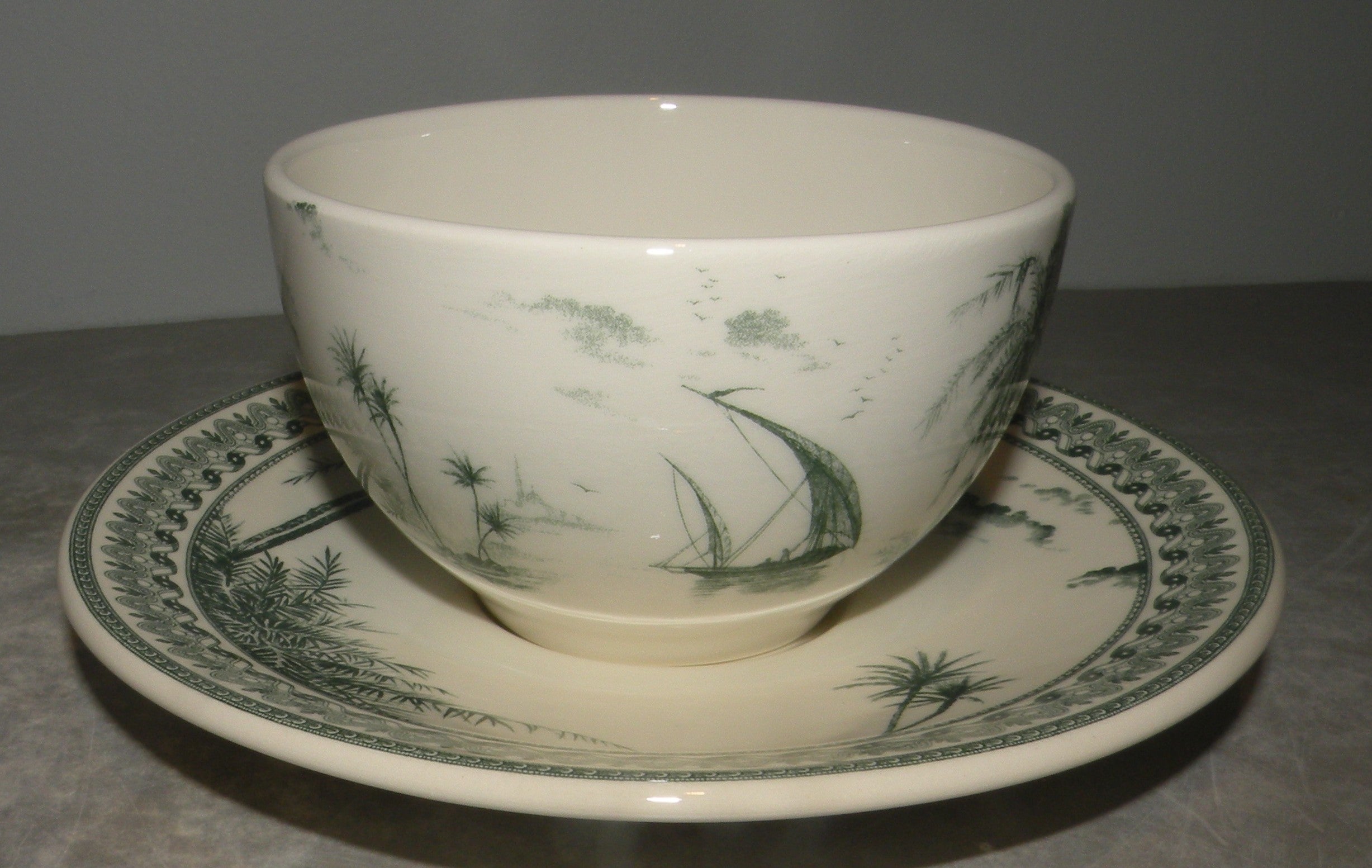 Tea Cup & Saucer   , Vue d'Orient , Les Depareillees