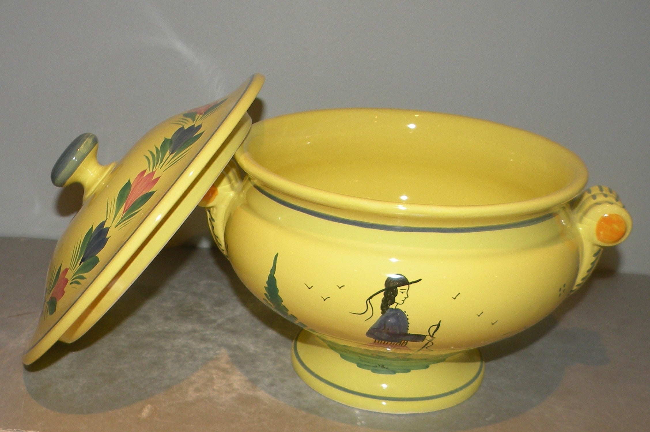 Round Soup Tureen with a Man , Soleil Yellow
