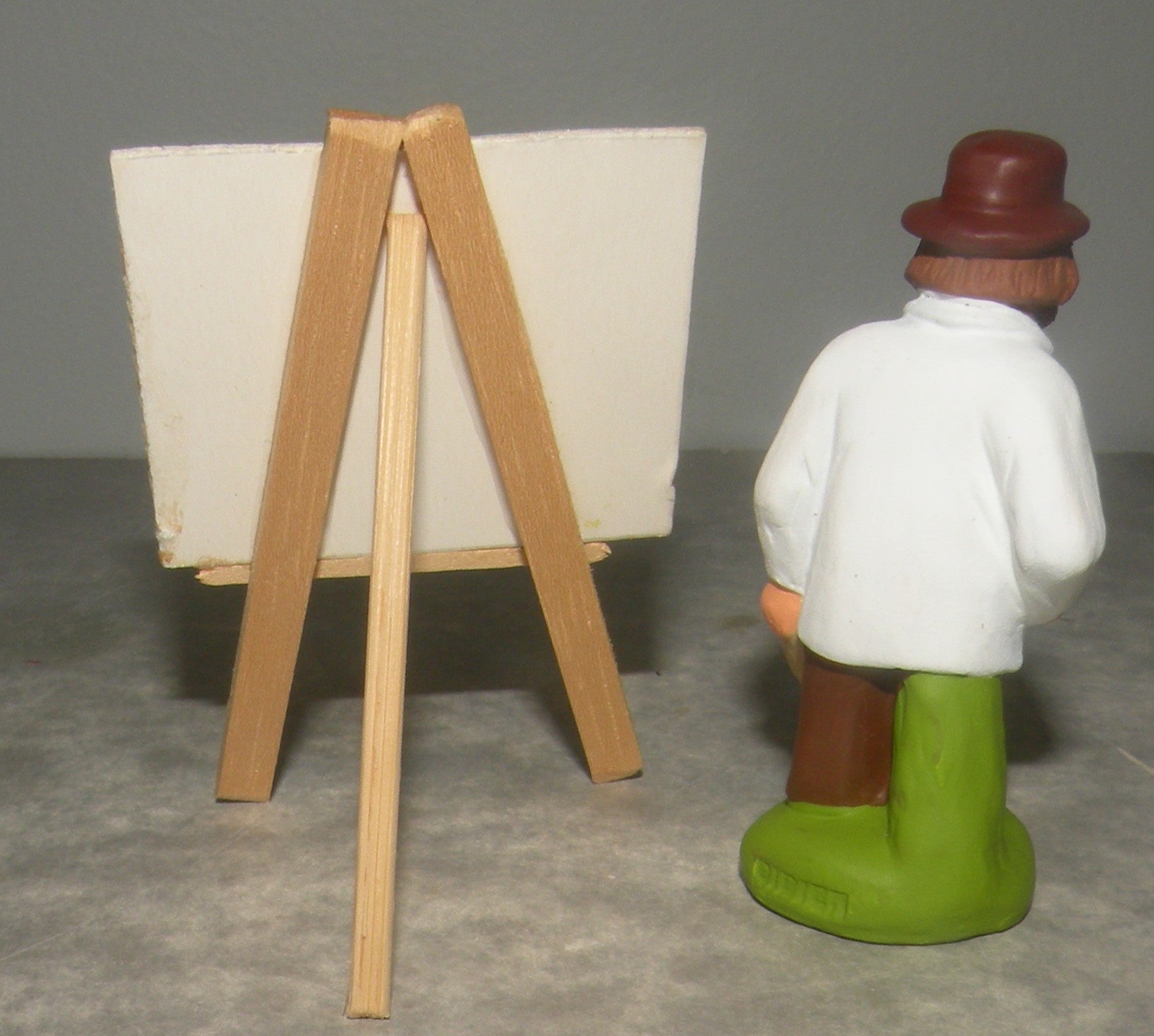 Painter and his easel, Didier, 6cm