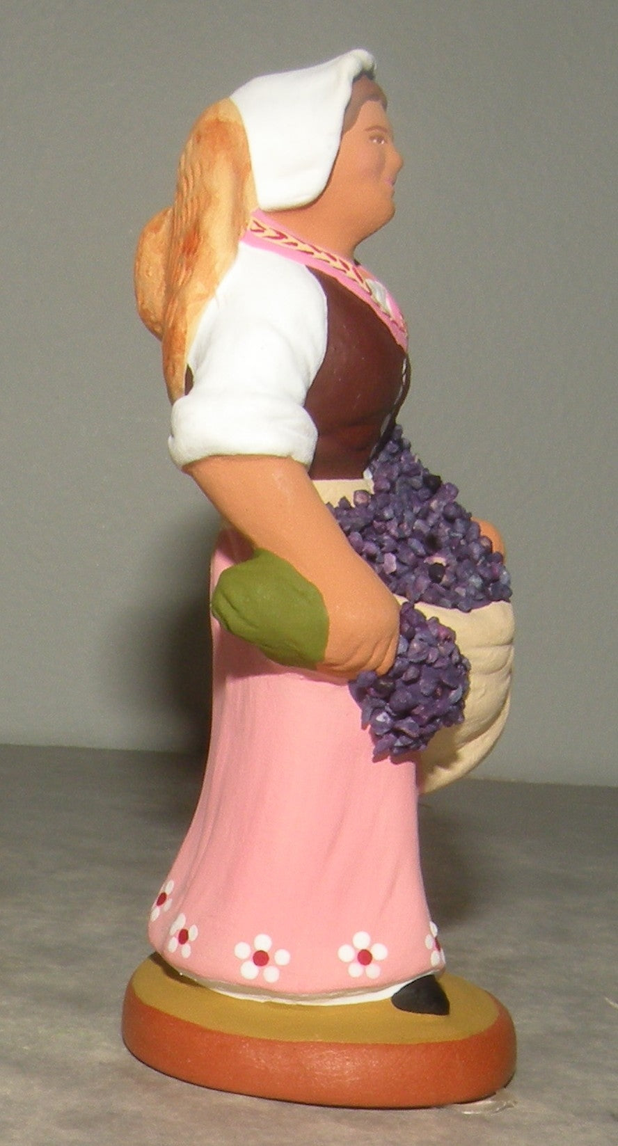 Lavender Picker ( Woman )  , Fouque, 9 cm