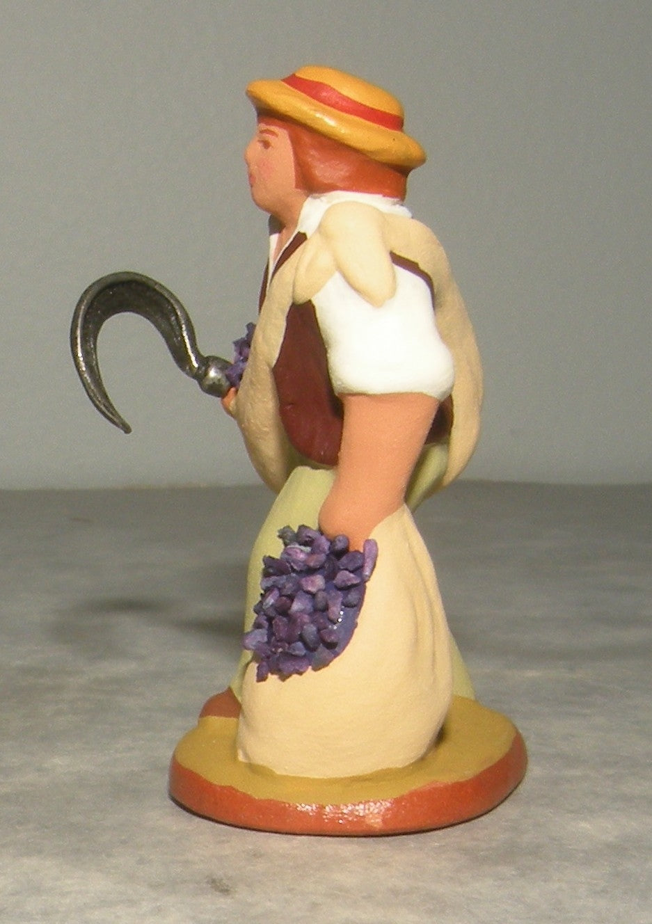 Lavender Picker ( Man )  , Fouque, 4 cm