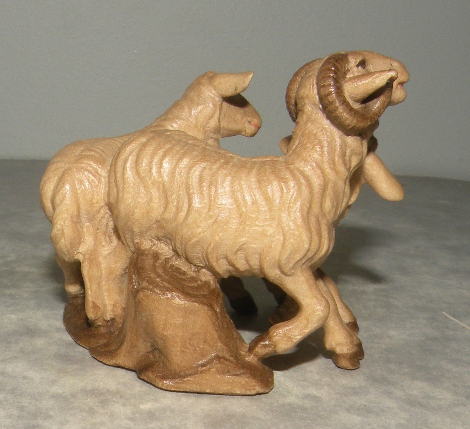 Sheep-Group, ( 21202 ) Rustic ZF Finish