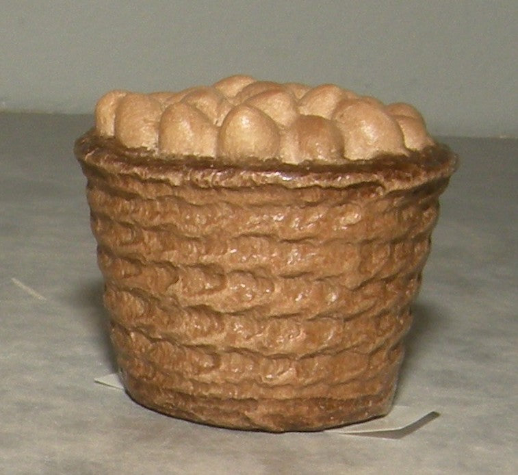 Basket with eggs, Rustic ZF Finish