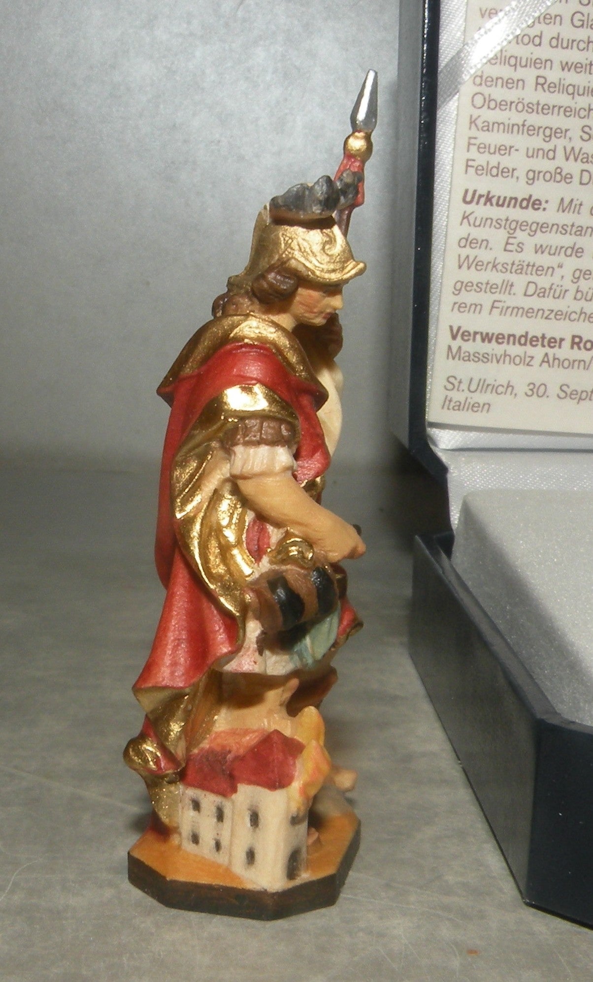St. Florian  with Case ( 10262 ), Lepi