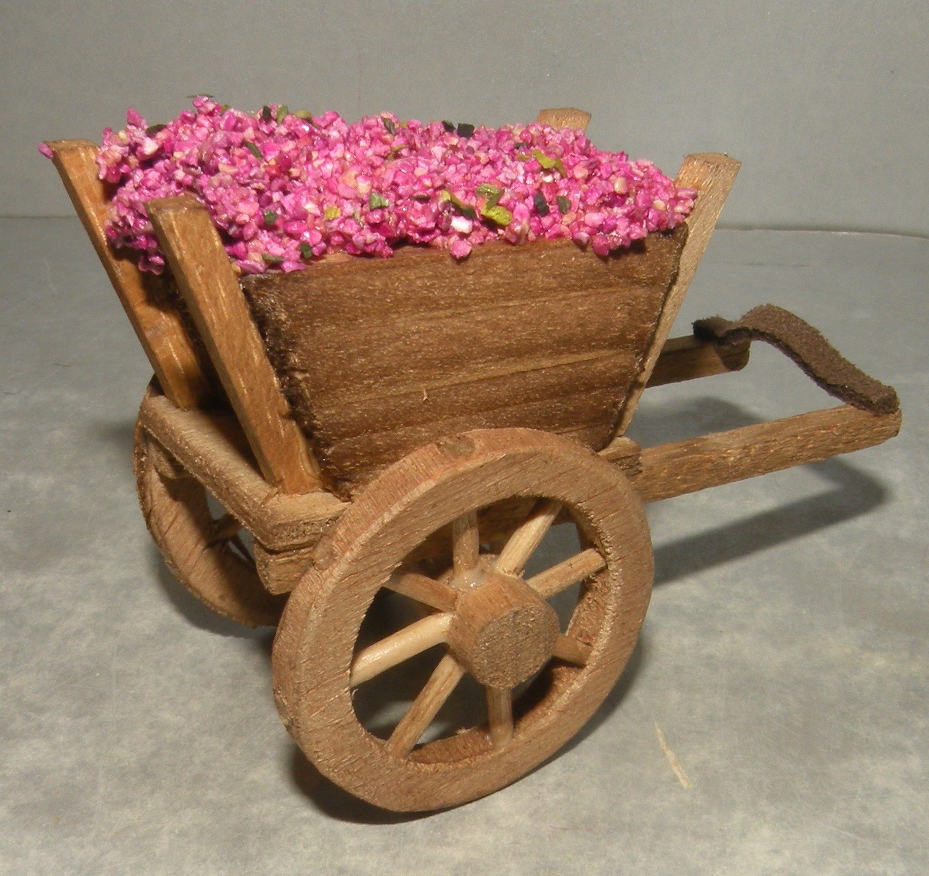 Cart of Lavender  Didier 4 Cm