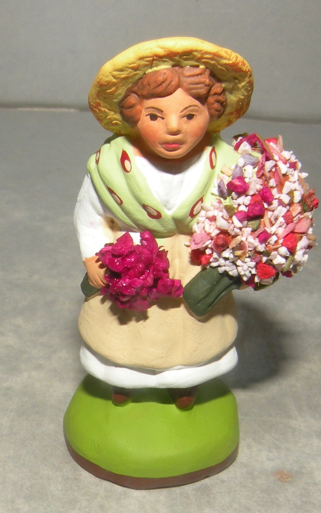 Girl with Bouquet , Didier 7 Cm