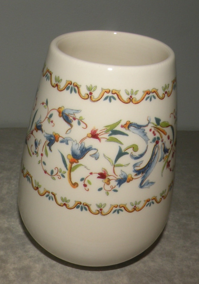 Vase Bulbe number 2 , Toscana