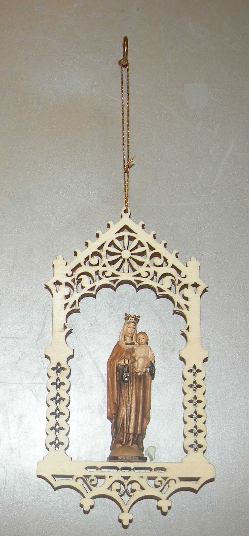 Virgin of the Carmel's mon.in niche  - 08371