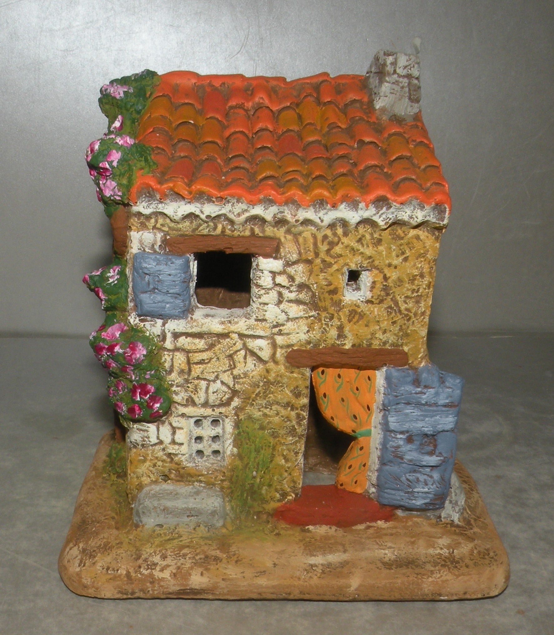 Small Country House , High Density Plaster Fouque, 4 cm
