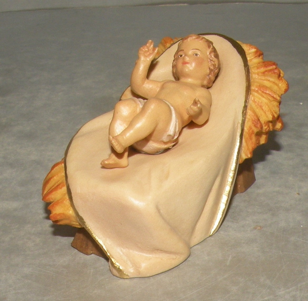 Infant Jesus and Cradle ( 2 pieces )  , Reindl