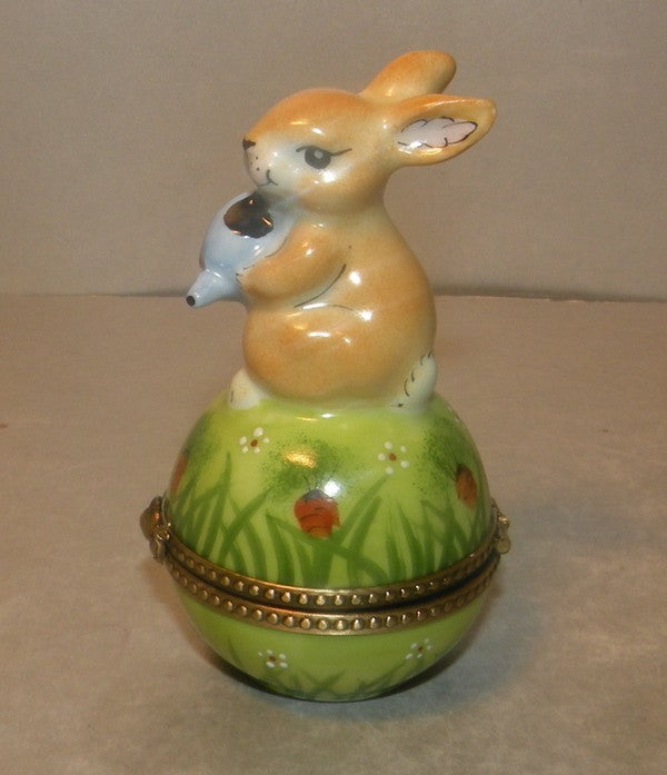 Rabbit with arrosoire, Limoges Box number 27