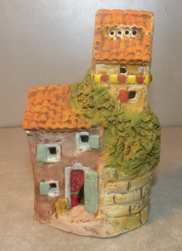 House and dovecote (all clay), Fouque 2cm