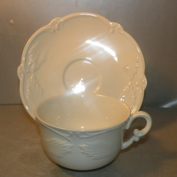 Tea Cup & Saucer, Rocaille White